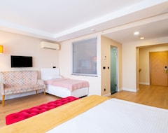 Khách sạn Vivera Hotel & Suites (Istanbul, Thổ Nhĩ Kỳ)
