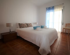 Hele huset/lejligheden Great Cottage Within Walking Distance Of The Beach And Near Figueira Da Foz (Figueira da Foz, Portugal)