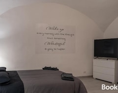 Hele huset/lejligheden Dietro Al Plebiscito Luxury Suite (Napoli, Italien)