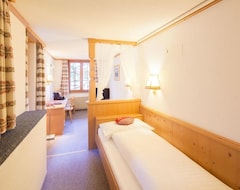 Hotelli Hotel Alpenhof (Grindelwald, Sveitsi)