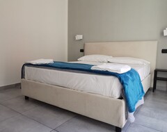 Bed & Breakfast Hi Relais Rooms (Napoli, Italia)