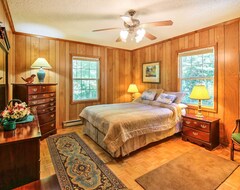 Hele huset/lejligheden New! Lakefront 1br Mountain Rest Cottage! (Mountain Rest, USA)