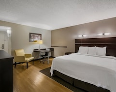 Hotelli Red Roof Inn PLUS+ & Suites Knoxville West - Cedar Bluff (Knoxville, Amerikan Yhdysvallat)