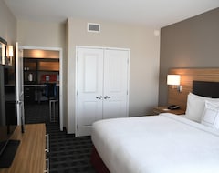 Khách sạn TownePlace Suites Kansas City At Briarcliff (Kansas City, Hoa Kỳ)