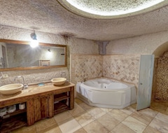 Hotel Elegance Cave Suites (Göreme, Turska)