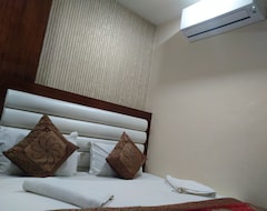 Khách sạn Hotel Midcity (Varanasi, Ấn Độ)
