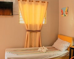 Hotel Las Residencias Bed & Breakfast (Puerto Princesa, Filippinerne)