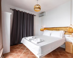 Хотел Hotel Marabou (Пефкохори, Гърция)