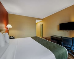 Hotel Quality Inn (Westbury, USA)