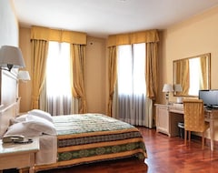 Khách sạn Hotel Alle Acque (Lonigo, Ý)