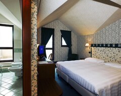 Khách sạn Rizzi Aquacharme Hotel & Spa (Darfo Boario Terme, Ý)