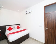 Hotel OYO 28246 Rohtak Residency (Rohtak, India)