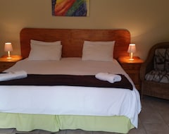 Hotel Louhallas Accommodation (Edenvale, South Africa)