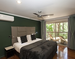 Khách sạn Songbirds Rainforest Retreat (Mount Tamborine, Úc)