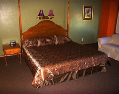 Khách sạn Hilltop Inn & Suites (Broomfield, Hoa Kỳ)