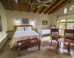 Khách sạn La Ponderosa Beach & Jungle Resort Pavones (Golfito, Costa Rica)