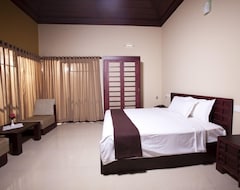 Hotel Sunrise Valley Resort (Wayanad, India)