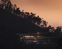 Otel Abad Copper Castle (Munnar, Hindistan)