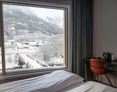 Trolltunga Hotel (Odda, Norway)