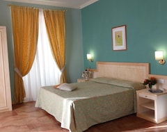 Khách sạn Hotel Belvedere (Verbania, Ý)