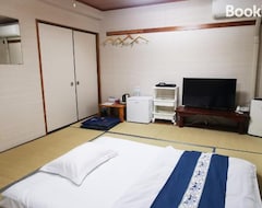 Business Hotel Azuma (Hanno, Japón)