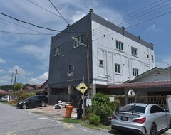 Otel Oyo 90889 Narasindo Cottage (Rawang, Malezya)
