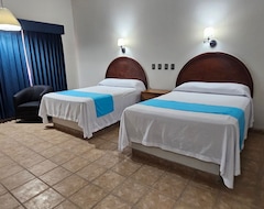 Hotel Hacienda Suites Loreto (Loreto, México)