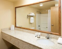 Hotel Comfort And Convenience In Red Lion Goodyear Phoenix! Pet-friendly, Pool (Goodyear, EE. UU.)