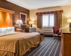Hotel Quality Inn Cromwell - Middletown (Cromwell, Sjedinjene Američke Države)