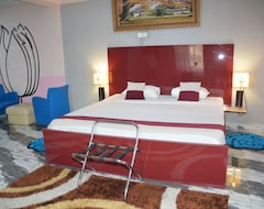 Khách sạn Royal Lees Hotel (Accra, Ghana)