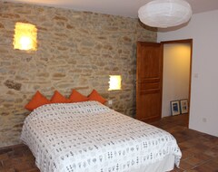 Tüm Ev/Apart Daire Charming House In A Village 15 Km From Uzès, Heated Pool, Dominant View (Le Pin, Fransa)