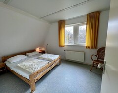 Toàn bộ căn nhà/căn hộ Comfortable 6-person Holiday Home In Campanula Park, 3 Bedrooms, Wifi (Zijpe, Hà Lan)