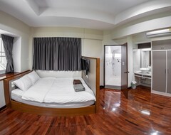 Hotel The Restel (Chiang Mai, Thailand)
