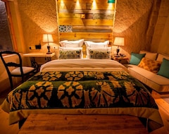 Hotel Mahzen Queens Cave Cappadocia (Ürgüp, Turquía)