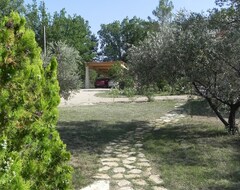 Hotel Beautifully refurbished Charming Villa with heated pool, in picturesque Fayence (Fayence, France)