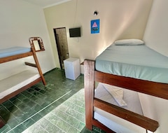 Khách sạn Hotel Bem-te-vi (Ubatuba, Brazil)