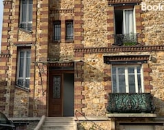 Cijela kuća/apartman Logement A 20 Min De Paris Avec Parking Gratuit (Eaubonne, Francuska)