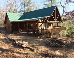 Entire House / Apartment Beautiful and Serene getaway - trail ride or hike directly into Big South Fork! (Jamestown, USA)