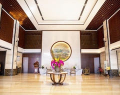 Hotel XiangShanHuaXiangGuoJiJiuDian (Xiangshan, China)