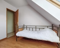 Toàn bộ căn nhà/căn hộ 5 Bedroom Accommodation In Saint-pierre De Vareng (Saint-Pierre-de-Varengeville, Pháp)