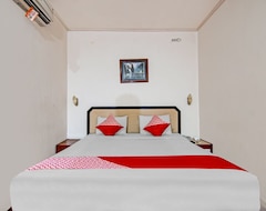 Oyo 90697 Hotel Wisata (Dumai, Indonezija)