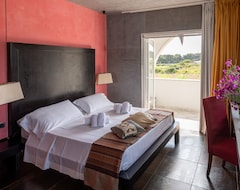 Otel Amareclub Baia Dei Turchi Resort - Adults Only (Otranto, İtalya)