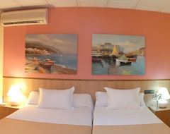 Khách sạn Hotel Pinomar (El Puerto de Santa Maria, Tây Ban Nha)
