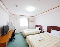 Hotel Peace Island Miyakojima (Miyako-jima, Japonya)