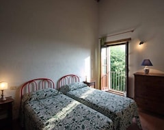 Cijela kuća/apartman Splendid private villa for 12 people with swimming pool and olive trees (Gualdo Cattaneo, Italija)