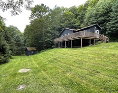 Hele huset/lejligheden Bellwood Cottage - Idyllic Catskills Getaway For All Seasons (Roxbury, USA)