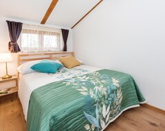 Koko talo/asunto 3 Bedroom Accommodation In Mratovo (Drenovci, Kroatia)