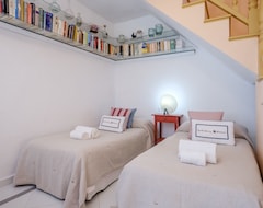 Hele huset/lejligheden House With 5 Rooms In Can Furnet With Wonderful Sea View, Private Pool, Enclosed Garden - 7 Km From The Beach (Santa Eulalia, Spanien)
