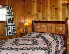 Casa/apartamento entero Winter Way Cabin With Hot Tub In Pinecrest (Strawberry, EE. UU.)