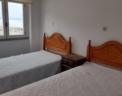 Cijela kuća/apartman Villa For Rent Near The Sea -praia Grande-sintra (Colares, Portugal)